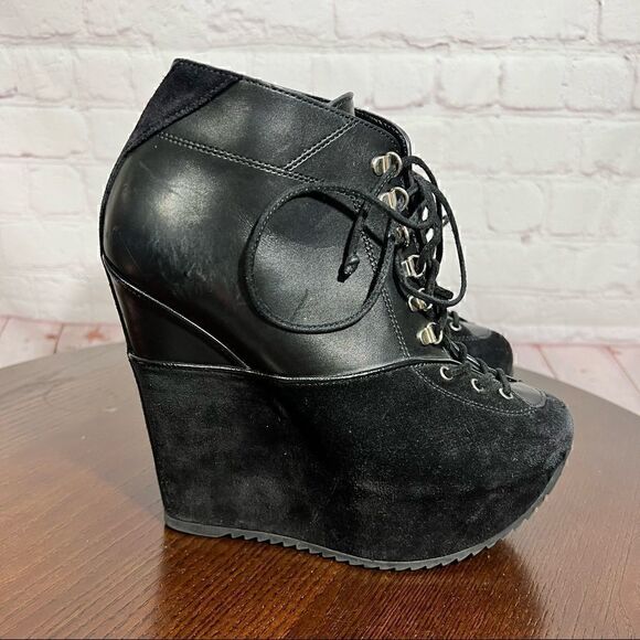 YVES SAINT LAURENT YSL Leather PLATFORM WEDGE ANKLE BOOTIES in Black 37.5 (7.5) - Picture 11 of 12